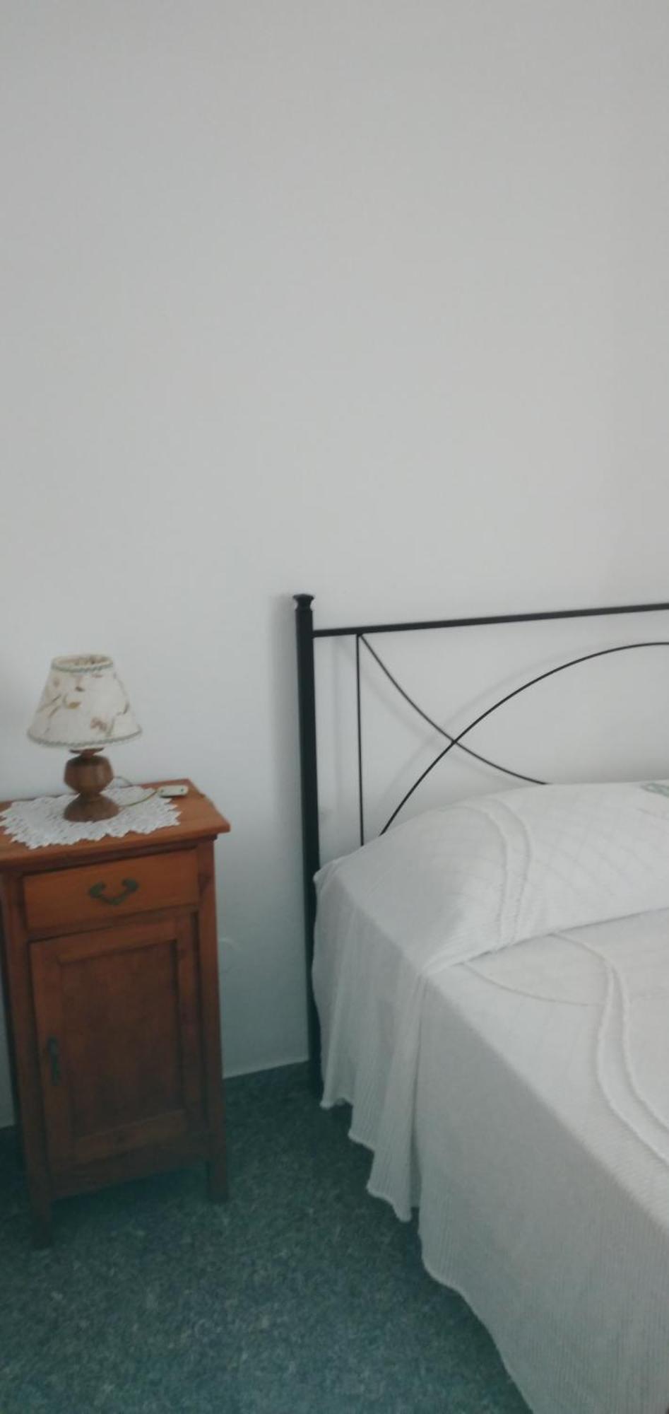 Ca Degli Ulivi Otel Finale Ligure Oda fotoğraf